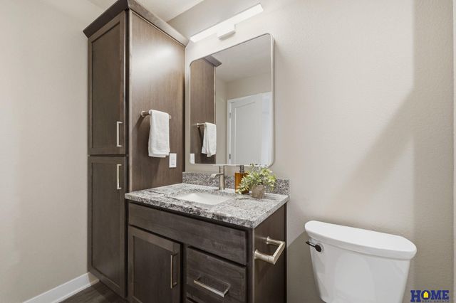 8910 Peregrine Road, Lincoln, NE 68505