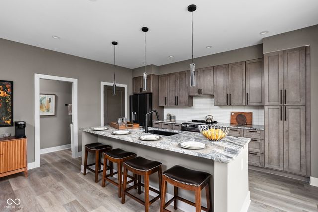 326 N Summit Street, Indianapolis, IN 46201