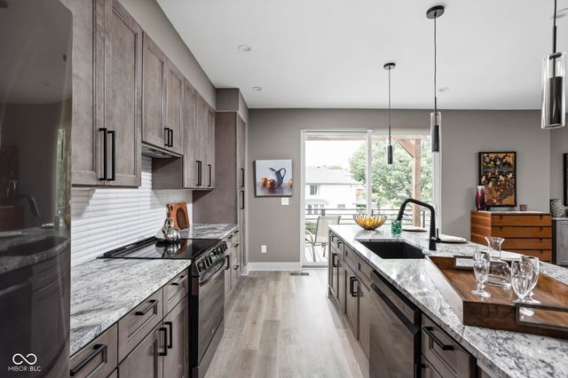 326 N Summit Street, Indianapolis, IN 46201