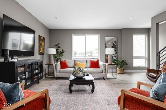 326 N Summit Street, Indianapolis, IN 46201