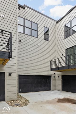 326 N Summit Street, Indianapolis, IN 46201