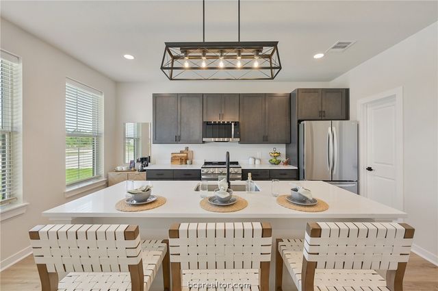 4224 Dahlia Court, College Station, TX 77845