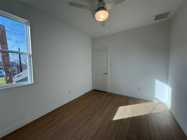 3225 Dennis Street, Houston, TX 77004