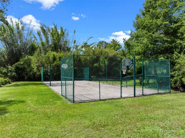 9045 MOSSY OAK LANE, Clermont, FL 34711