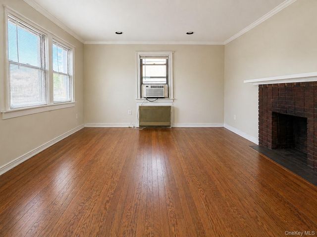 156-02 46th Avenue, Flushing, NY 11355