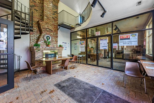 4117 W 47th Street, Chicago, IL 60632