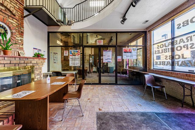 4117 W 47th Street, Chicago, IL 60632