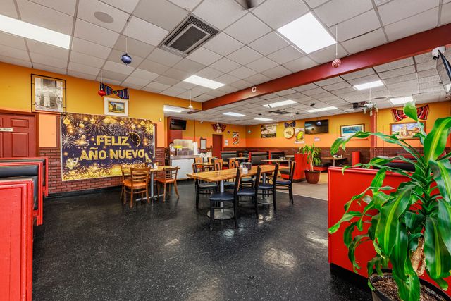 4117 W 47th Street, Chicago, IL 60632