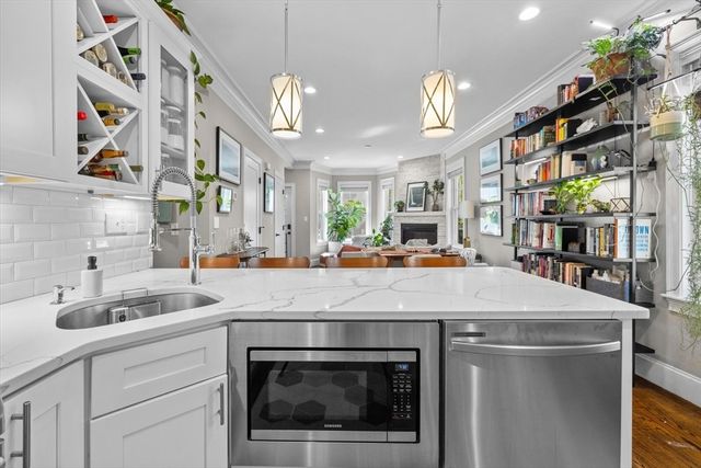 43 Cliftondale Street 1, Boston, MA 02131