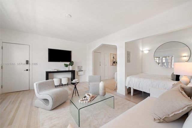 750 Espanola Way 8, Miami Beach, FL 33139