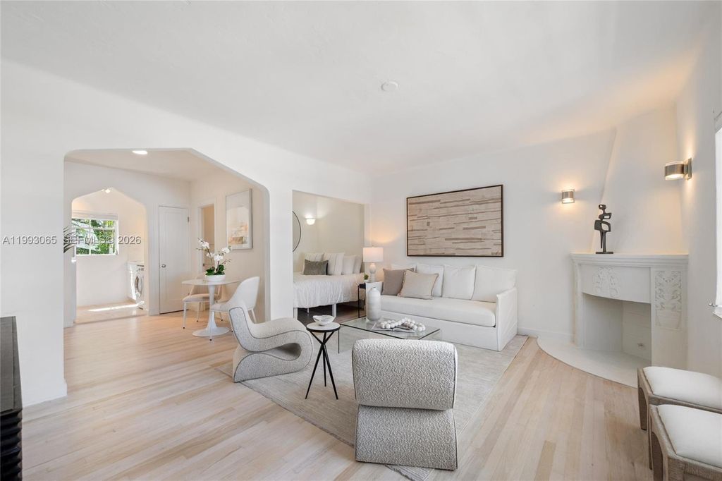 750 Espanola Way 8, Miami Beach, FL 33139