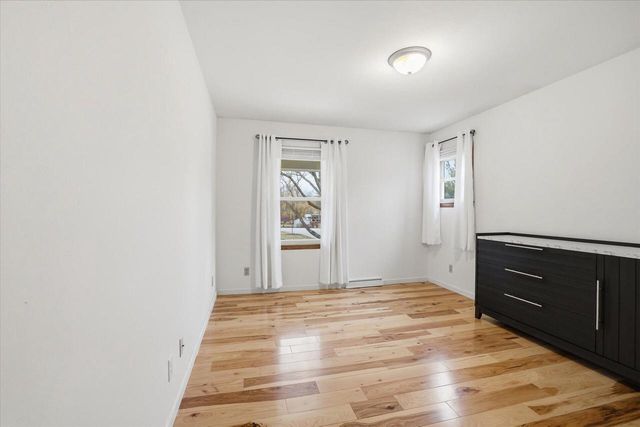 8755 W Meadow LANE, Franklin, WI 53132