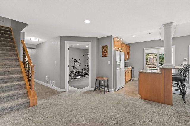 6140 Conservancy DRIVE, New Berlin, WI 53151