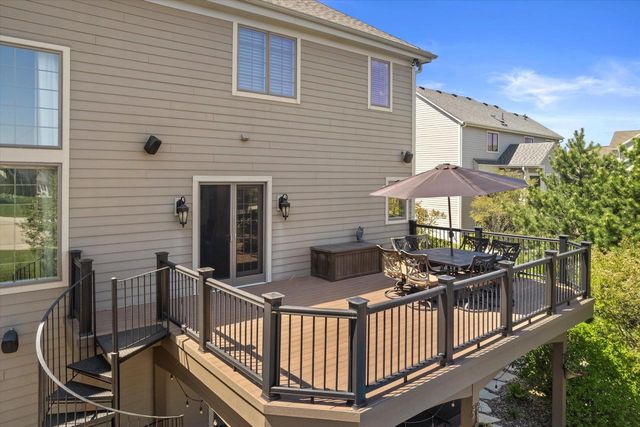 6140 Conservancy DRIVE, New Berlin, WI 53151
