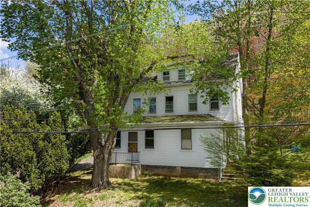782 Uniontown Road, Lopatcong, NJ 08865