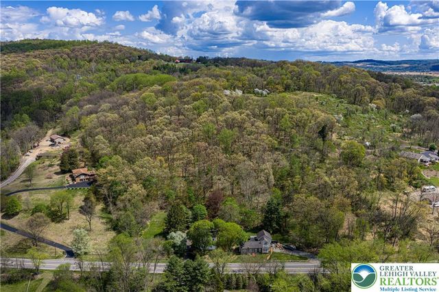 782 Uniontown Road, Lopatcong, NJ 08865