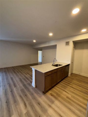 300 N McDonald Street 1428, Mckinney, TX 75069