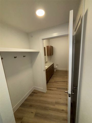 300 N McDonald Street 1428, Mckinney, TX 75069