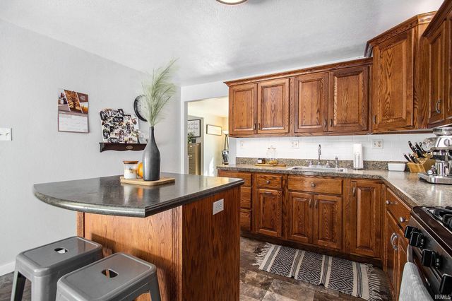 5980 N 1080 W, Shipshewana, IN 46565