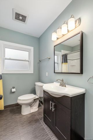 854 Brooklawn Drive, Troy, MI 48084