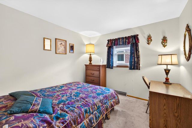 2410 Monroe AVENUE, Racine, WI 53405