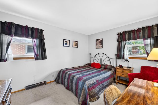 2410 Monroe AVENUE, Racine, WI 53405