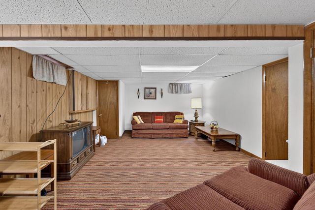 2410 Monroe AVENUE, Racine, WI 53405