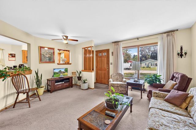 2410 Monroe AVENUE, Racine, WI 53405