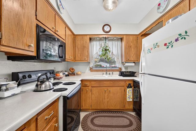 2410 Monroe AVENUE, Racine, WI 53405