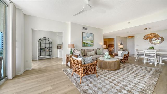 1800 BENJAMIN FRANKLIN DRIVE B308, Sarasota, FL 34236