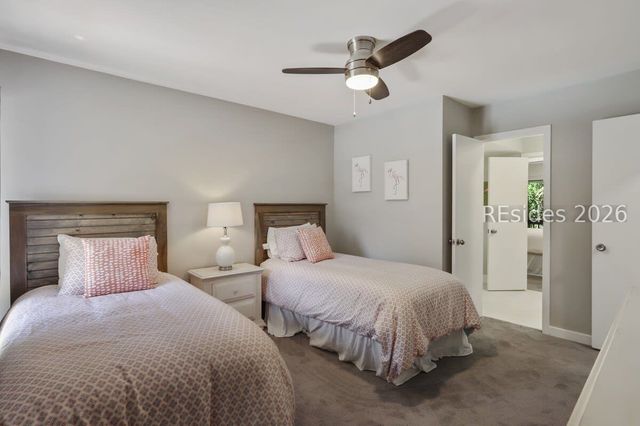 11 Tanglewood Dr Apt 34, Hilton Head Island, SC 29928