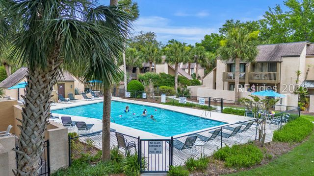 11 Tanglewood Dr Apt 34, Hilton Head Island, SC 29928