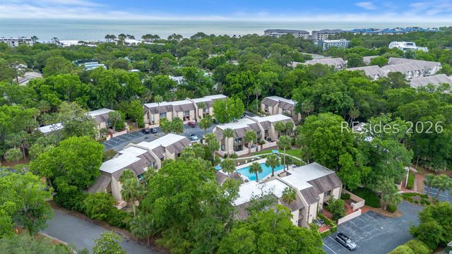 11 Tanglewood Dr Apt 34, Hilton Head Island, SC 29928