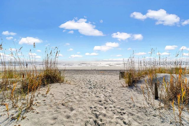 11 Tanglewood Dr Apt 34, Hilton Head Island, SC 29928