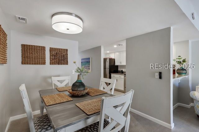 11 Tanglewood Dr Apt 34, Hilton Head Island, SC 29928