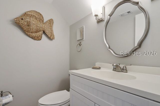 11 Tanglewood Dr Apt 34, Hilton Head Island, SC 29928