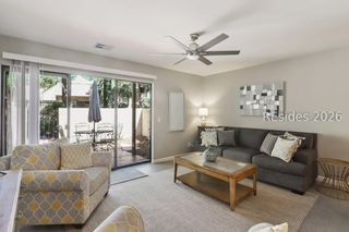11 Tanglewood Dr Apt 34, Hilton Head Island, SC 29928