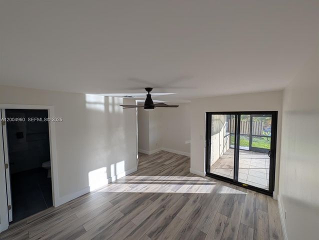 640 SW 113th Ter, Pembroke Pines, FL 33025