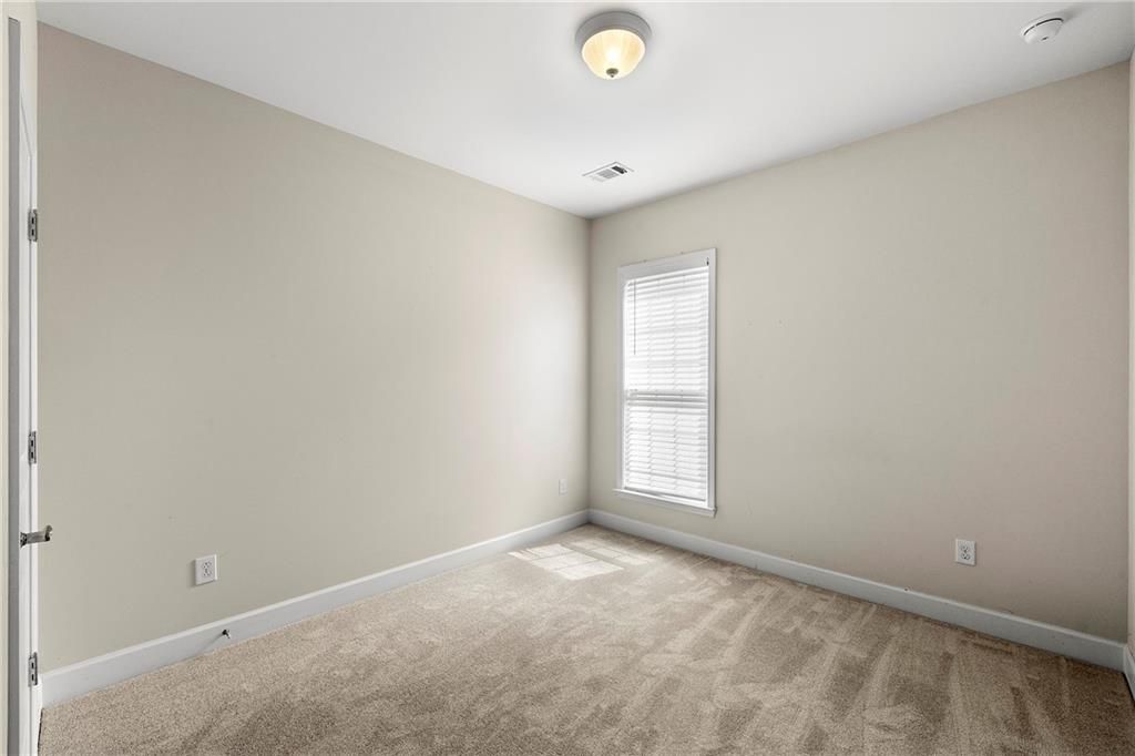 Image 17 of property listing at 4430 Cadmium Drive, Cumming, GA 30040