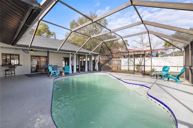 2917 STARMOUNT DRIVE, Valrico, FL 33596