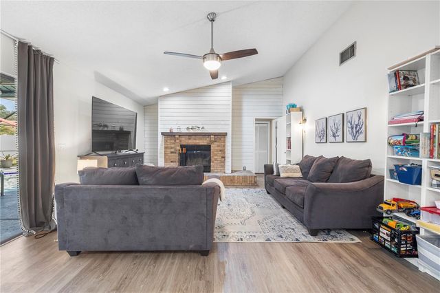 2917 STARMOUNT DRIVE, Valrico, FL 33596