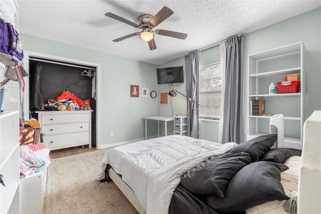 2917 STARMOUNT DRIVE, Valrico, FL 33596