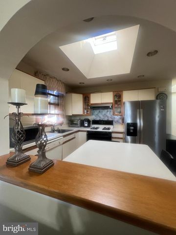 1026 CHANDLER ST, Philadelphia, PA 19111