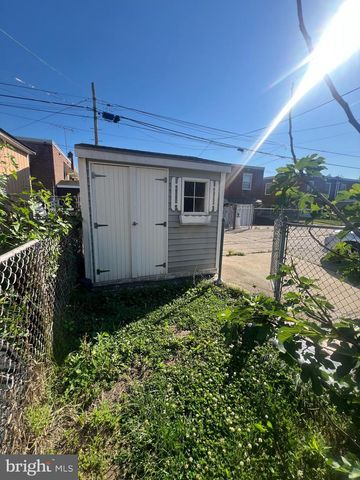 1026 CHANDLER ST, Philadelphia, PA 19111