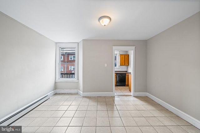 435 CROYDEN RD, Upper Darby, PA 19082