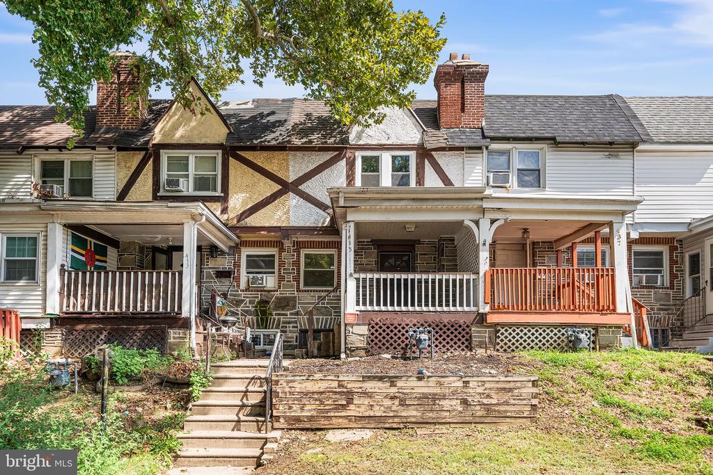 435 CROYDEN RD, Upper Darby, PA 19082