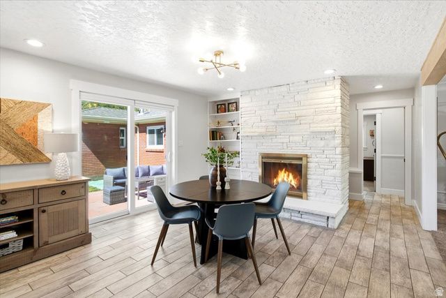 555 E PAGES LN, Centerville, UT 84014