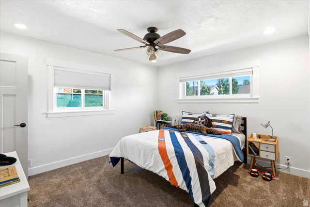 555 E PAGES LN, Centerville, UT 84014