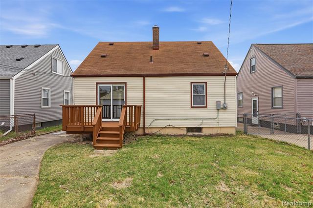 29871 Quinkert Street, Roseville, MI 48066