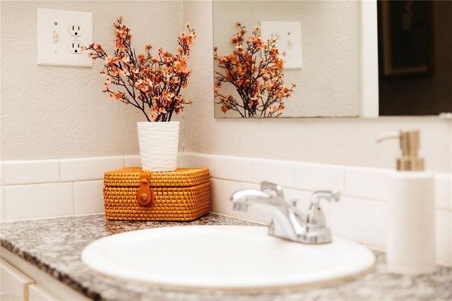 1808 NW 32nd Street, Oklahoma City, OK 73118